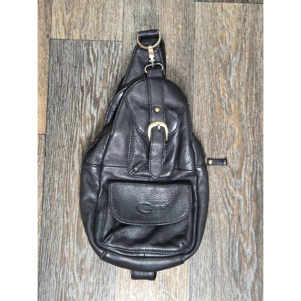 AmeriLeather Black Pebbled Leather Sling Bag Backpack Crossbody Travel Purse
